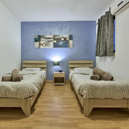 St Julian's Seaview Duplex On Spinola Bay * Saint Julian's