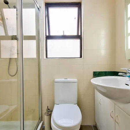 Stunning St Julians Seaview Duplex On Spinola Bay Apartmán *