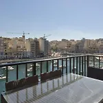 Apartamento Stunning St Julians Seaview Duplex On Spinola Bay
