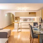 Stunning St Julians Seaview Duplex On Spinola Bay