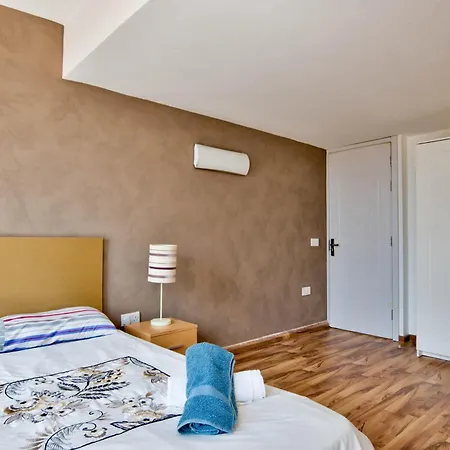 Stunning St Julians Seaview Duplex On Spinola Bay شقة سانت جوليان