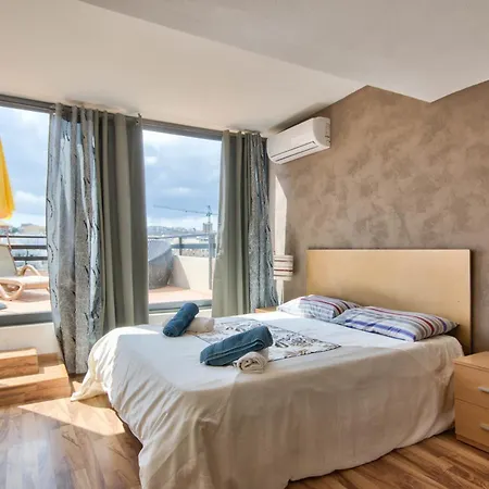 Stunning St Julians Seaview Duplex On Spinola Bay شقة سانت جوليان