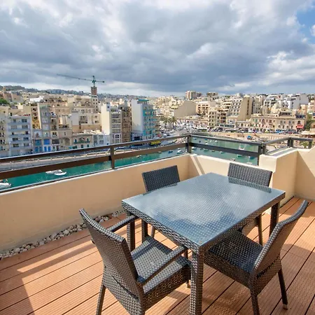 Stunning St Julians Seaview Duplex On Spinola Bay