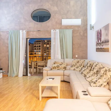 Stunning St Julians Seaview Duplex On Spinola Bay *