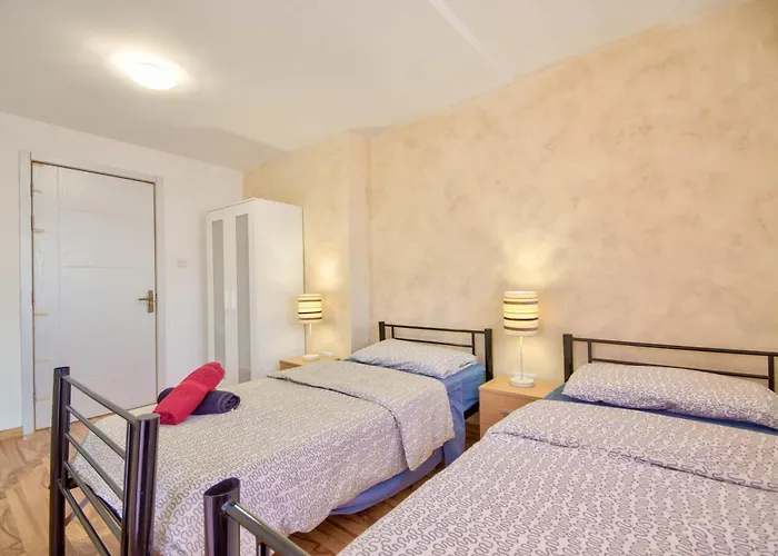 شقة Stunning St Julians Seaview Duplex On Spinola Bay سانت جوليان