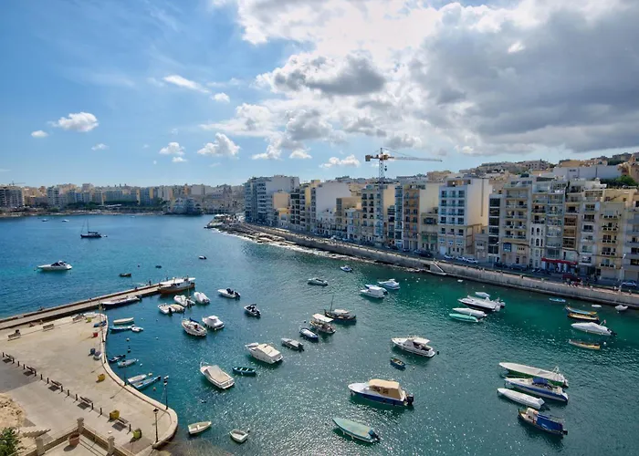 Stunning St Julians Seaview Duplex On Spinola Bay شقة سانت جوليان