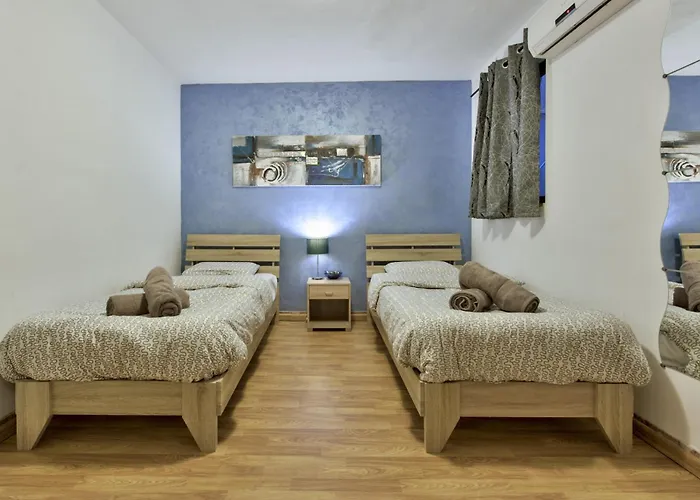 Stunning St Julians Seaview Duplex On Spinola Bay * سانت جوليان