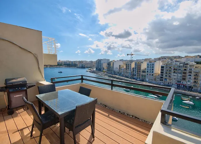 Stunning St Julians Seaview Duplex On Spinola Bay سانت جوليان