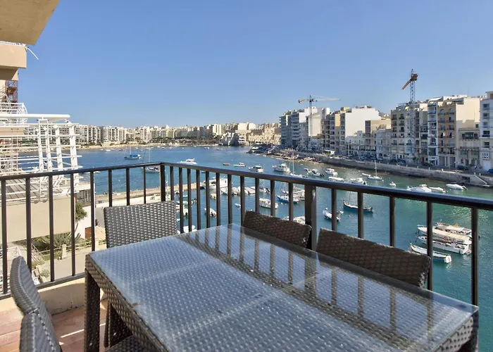 Stunning St Julians Seaview Duplex On Spinola Bay