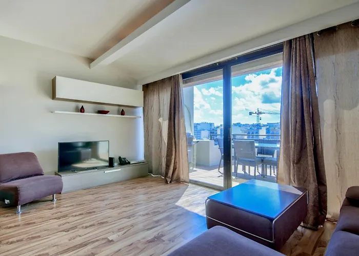 Stunning St Julians Seaview Duplex On Spinola Bay شقة