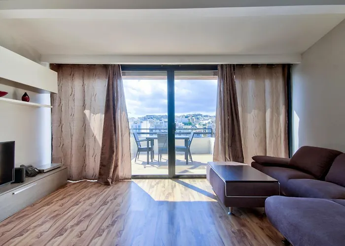 شقة Stunning St Julians Seaview Duplex On Spinola Bay سانت جوليان