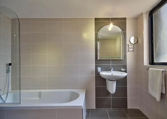 Stunning St Julians Seaview Duplex On Spinola Bay شقة سانت جوليان