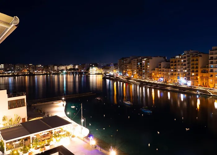 Stunning St Julians Seaview Duplex On Spinola Bay سانت جوليان