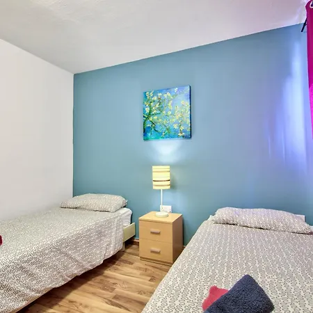 Stunning St Julians Seaview Duplex On Spinola Bay דירה *