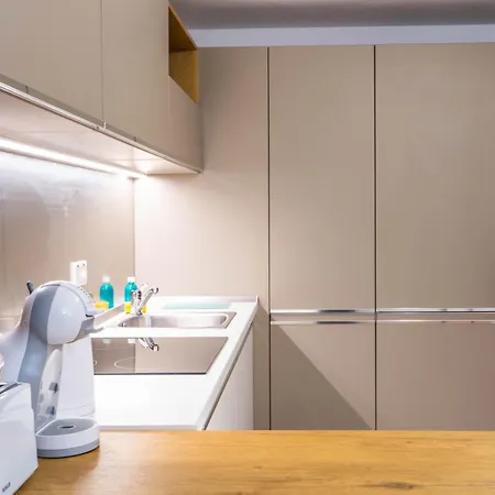 Stunning St Julians Seaview Duplex On Spinola Bay דירה